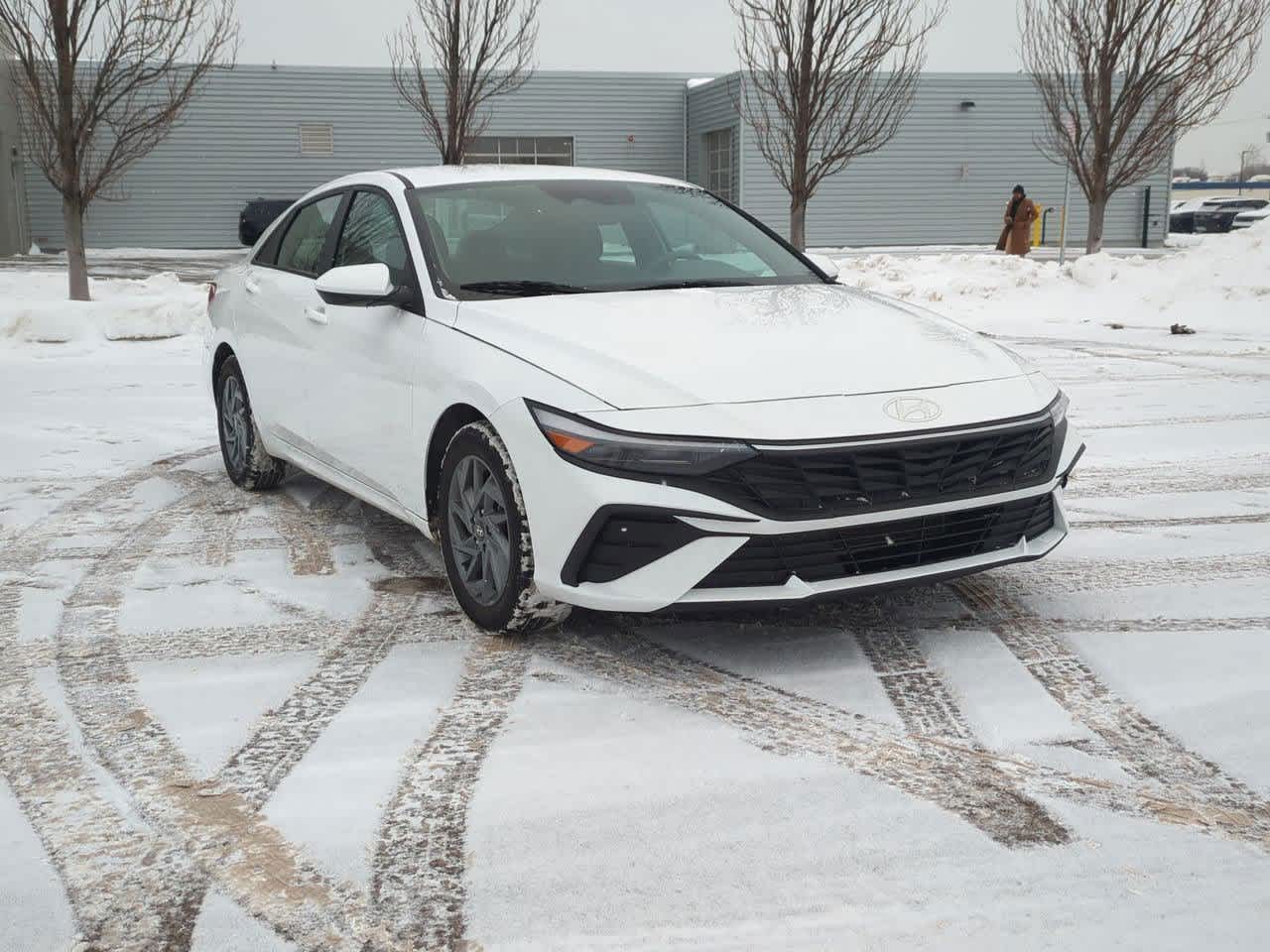 Thumbnail: 2024 Hyundai Elantra - 8