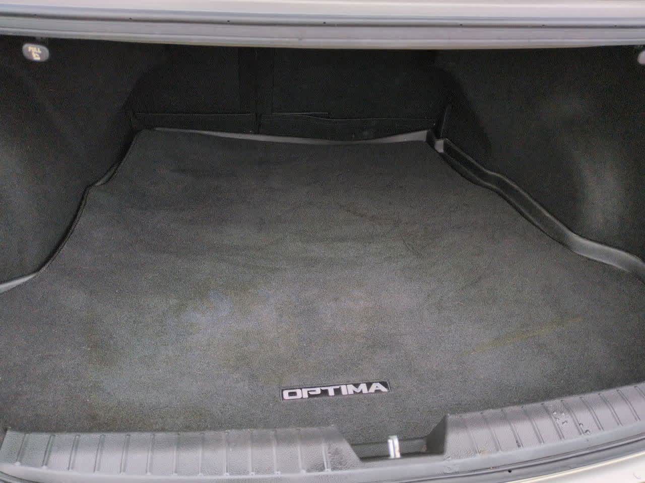 Thumbnail: 2015 Kia Optima - 34