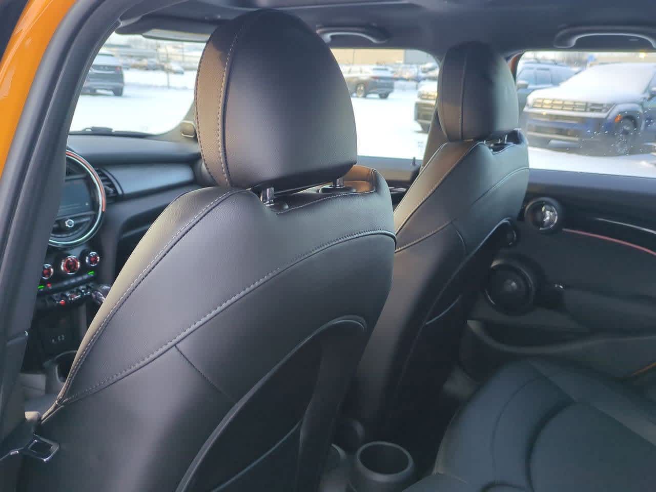 Thumbnail: 2017 MINI Cooper Hardtop - 17