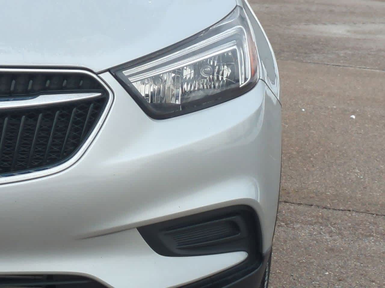 Thumbnail: 2020 Buick Encore - 10