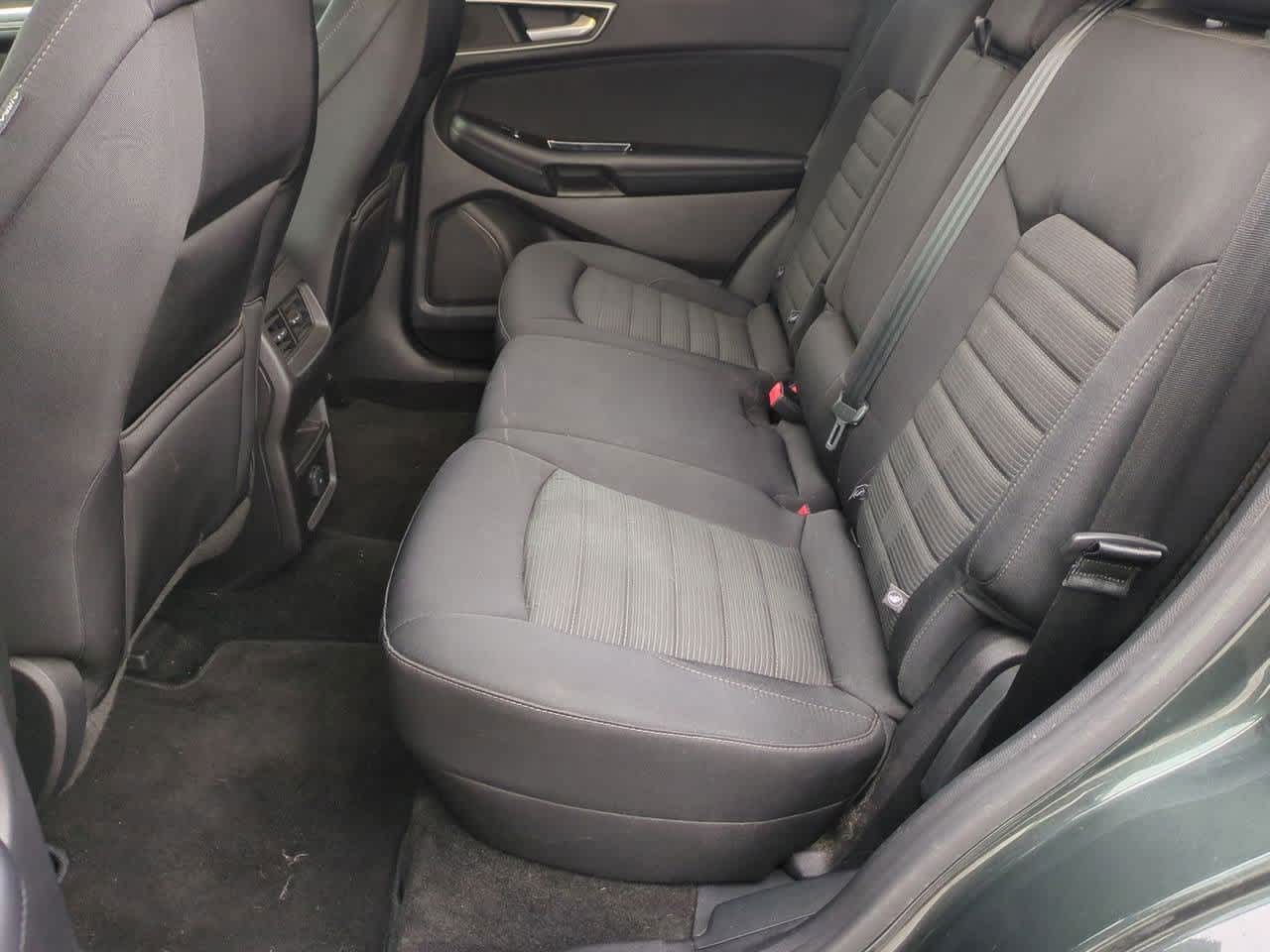 Thumbnail: 2015 Ford Edge - 18