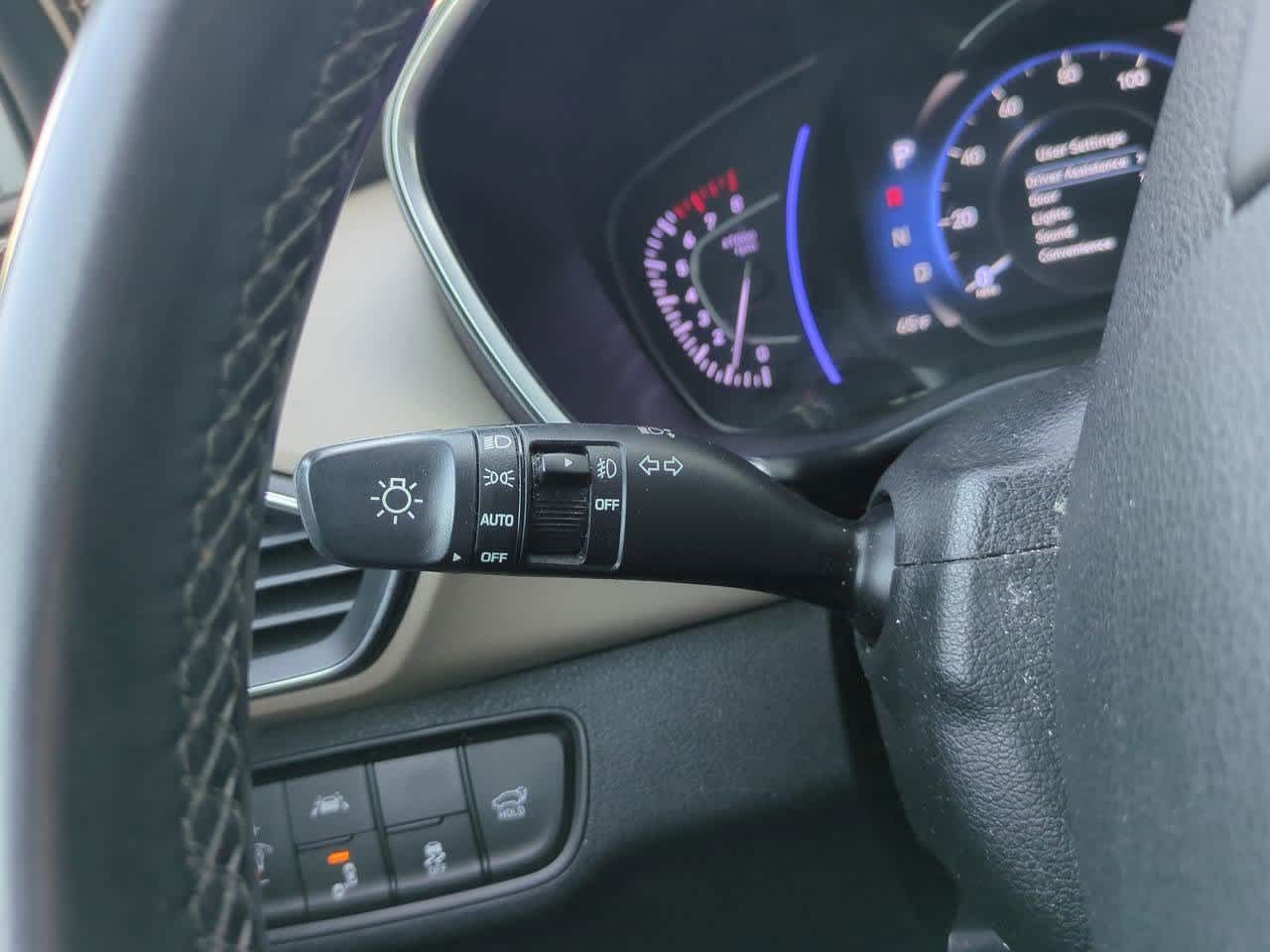 Thumbnail: 2019 Hyundai Santa Fe - 27