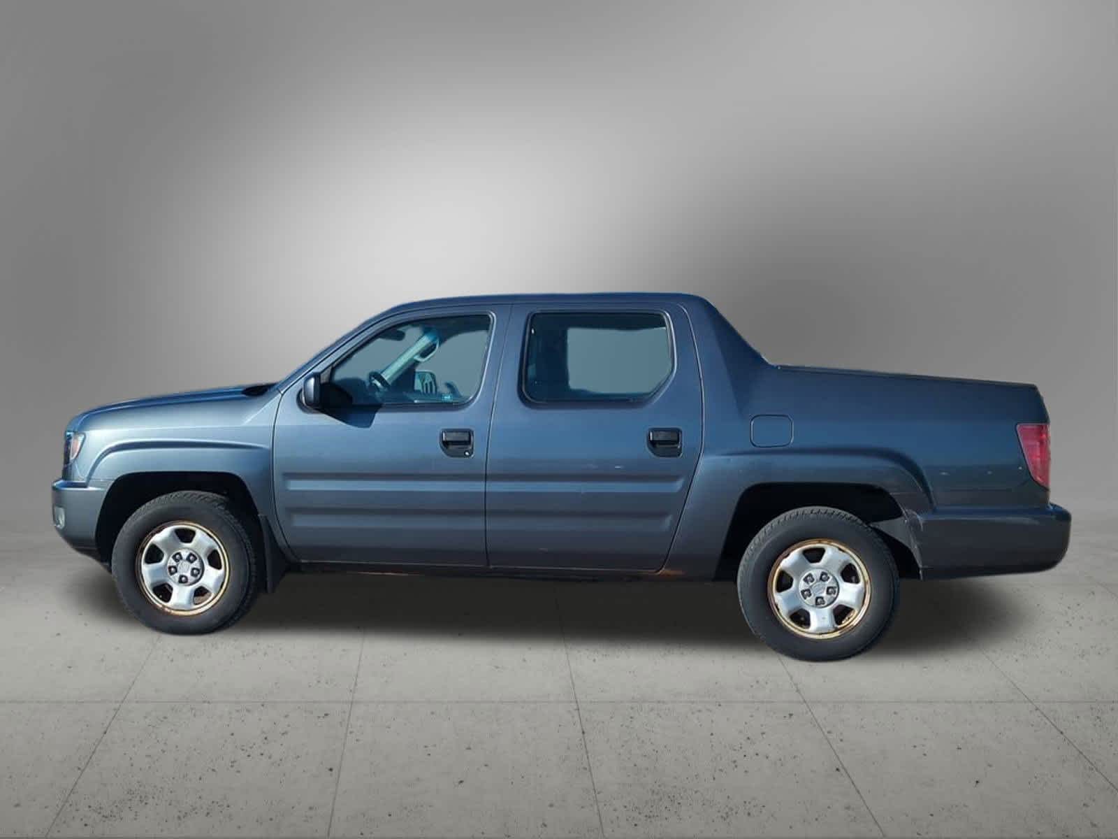 Thumbnail: 2011 Honda Ridgeline - 3