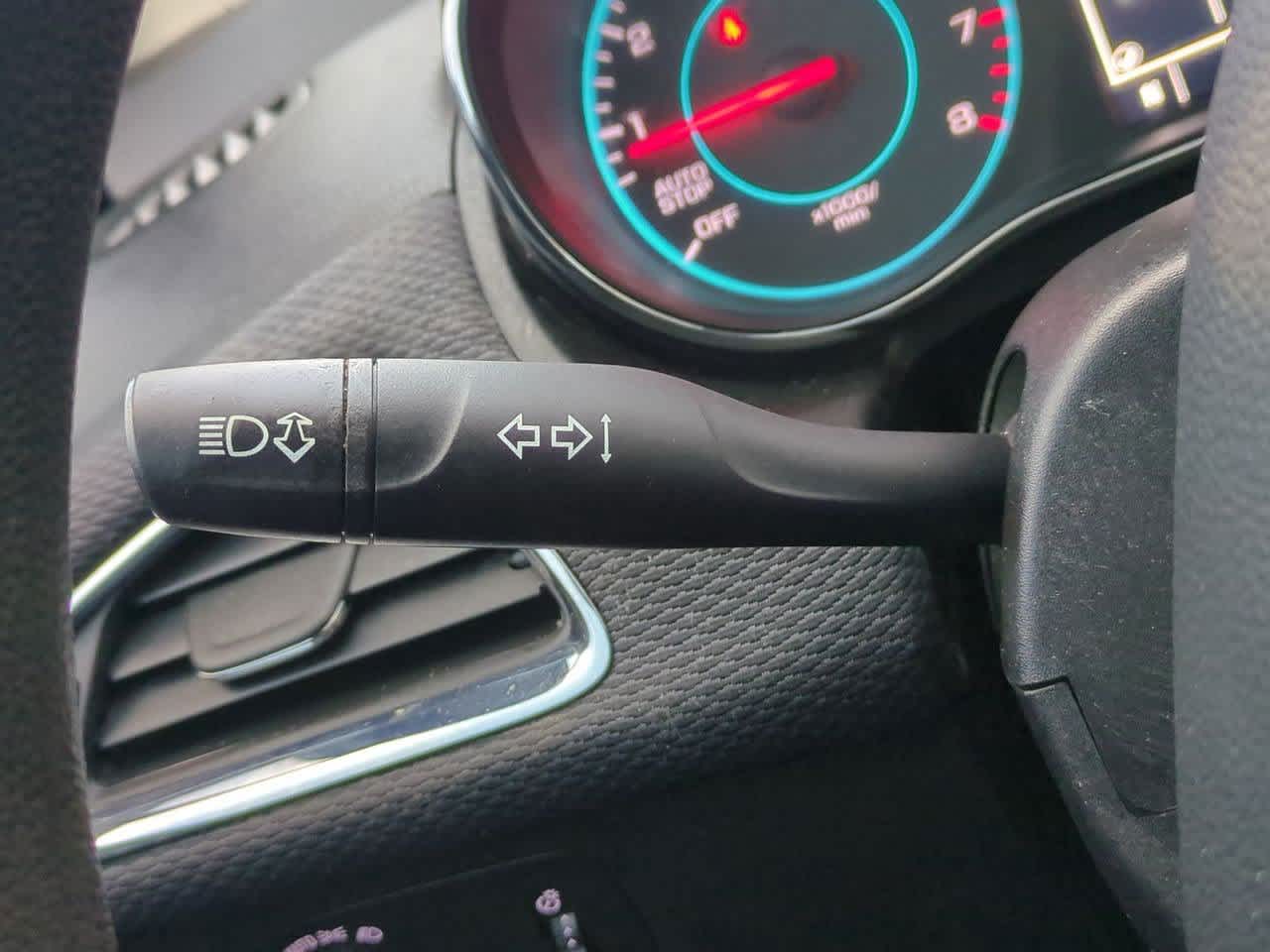 Thumbnail: 2017 Chevrolet Cruze - 25