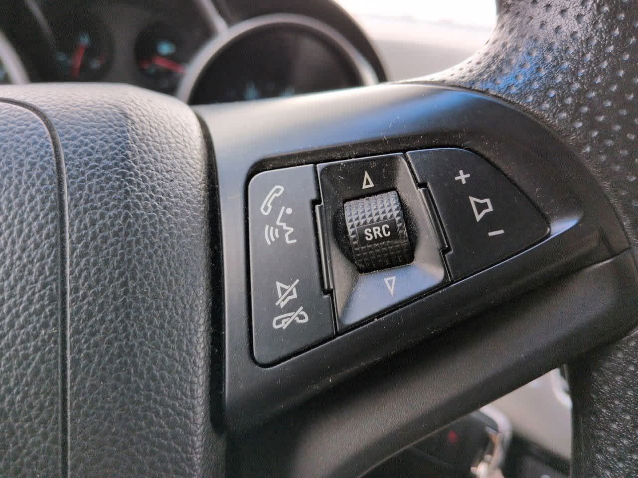 Thumbnail: 2012 Chevrolet Cruze - 23