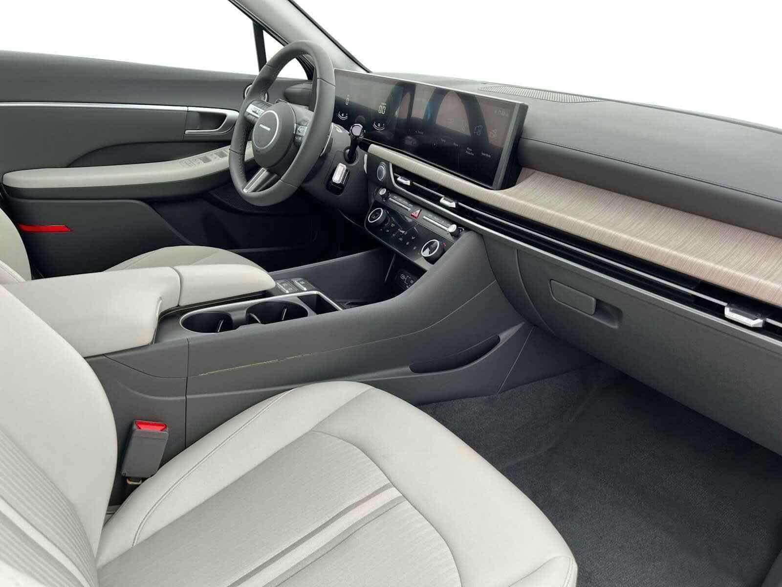 Thumbnail: 2025 Hyundai Sonata - 15