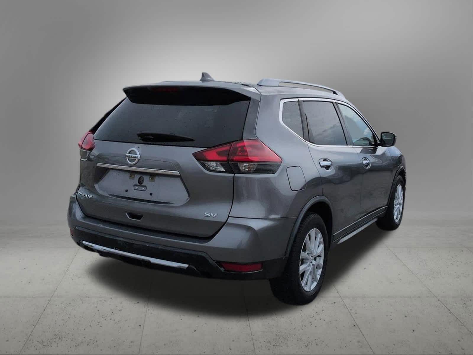 Thumbnail: 2018 Nissan Rogue - 2