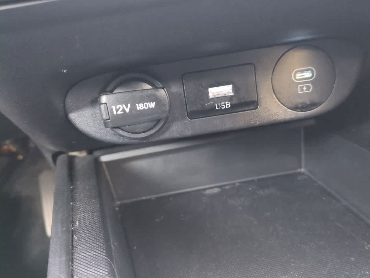 Thumbnail: 2024 Hyundai Elantra - 28