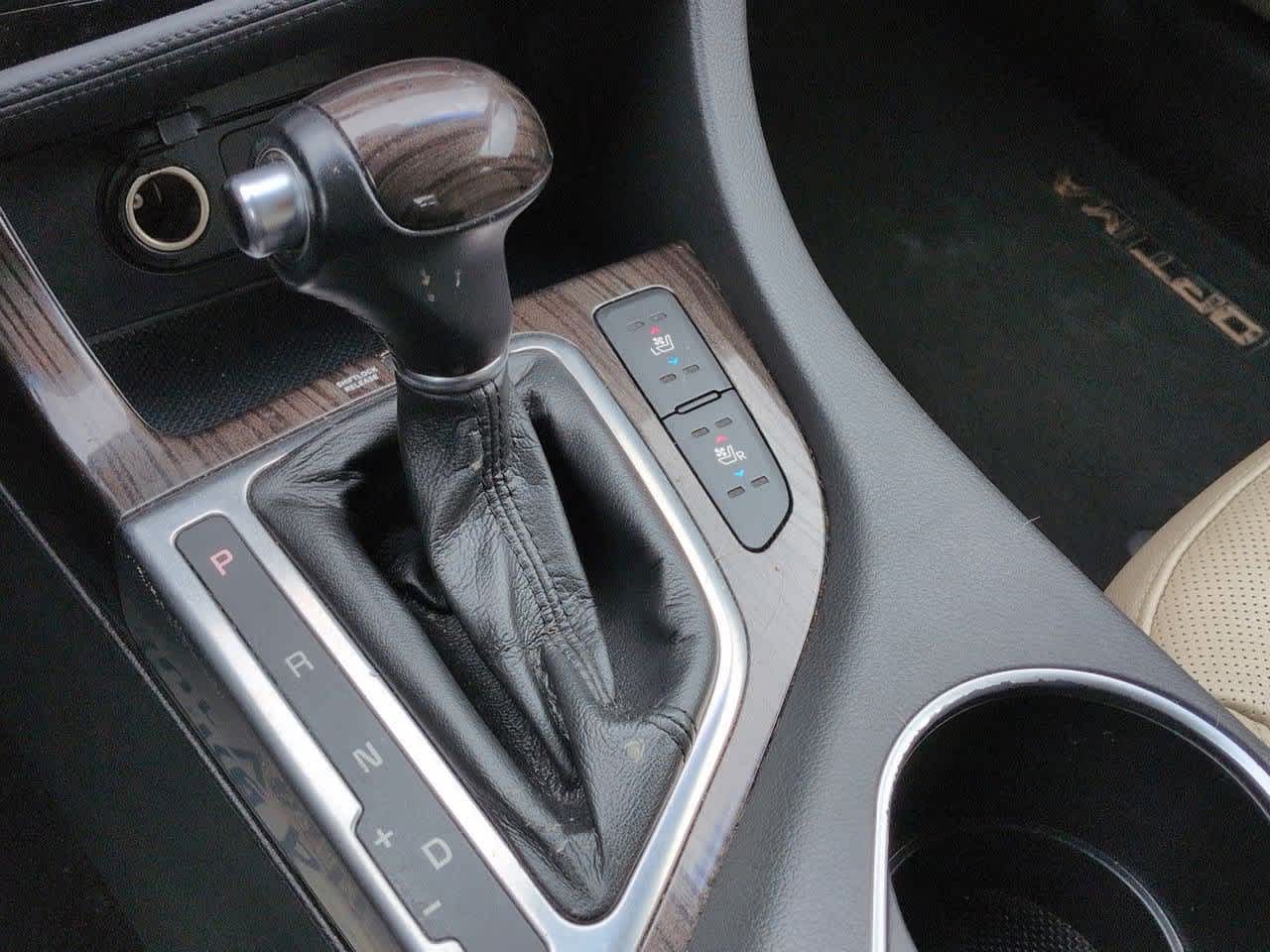 Thumbnail: 2015 Kia Optima - 32