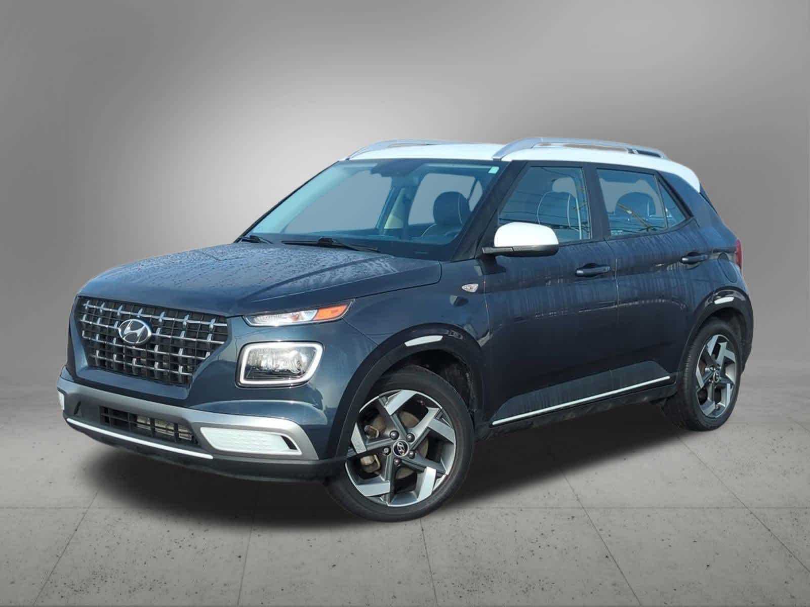 Thumbnail: 2023 Hyundai Venue - 1