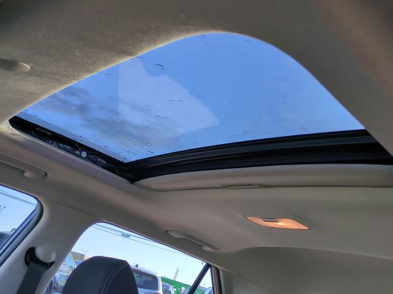 Thumbnail: 2022 Hyundai Venue - 18