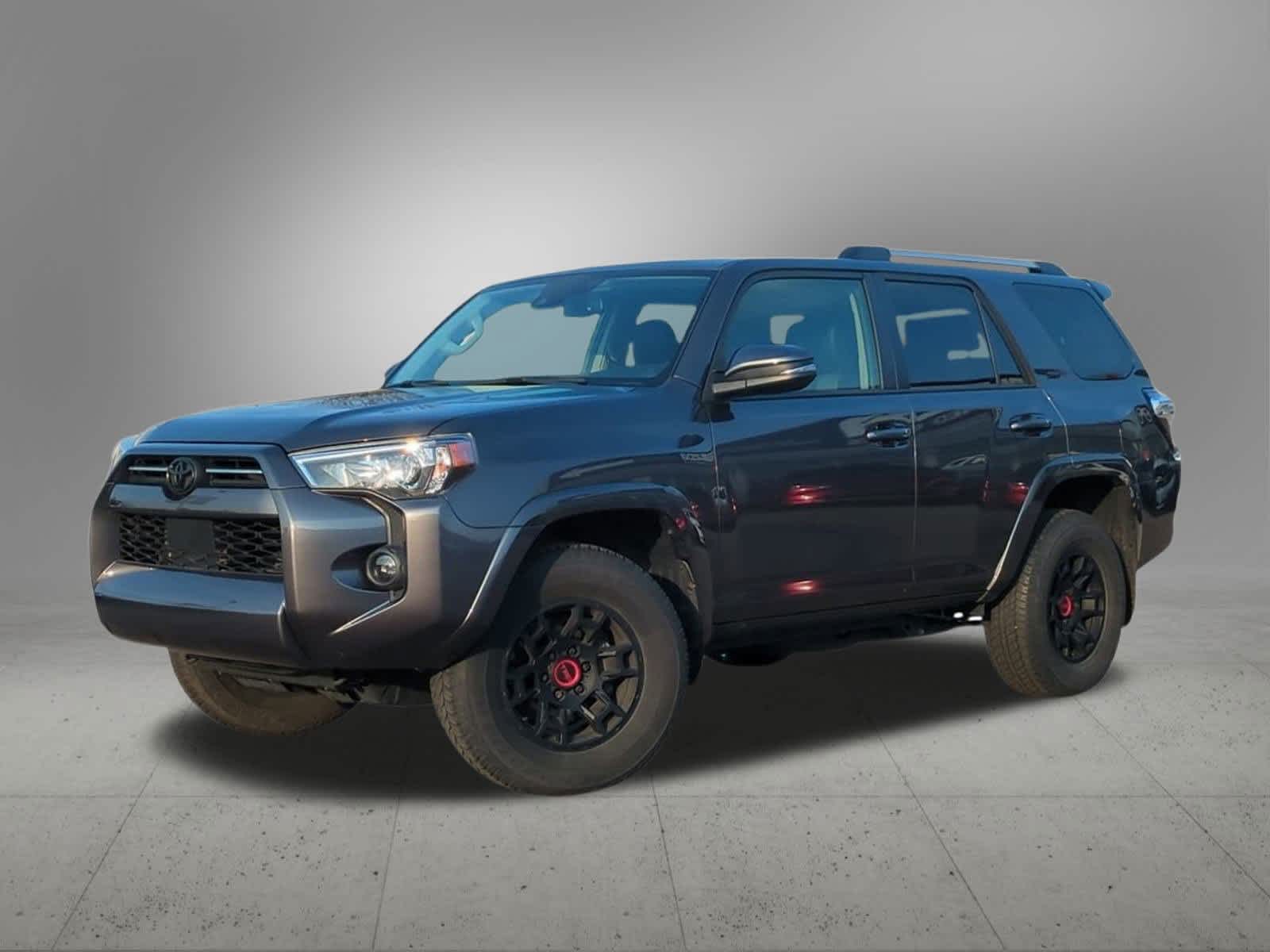 Thumbnail: 2022 Toyota 4Runner - 1