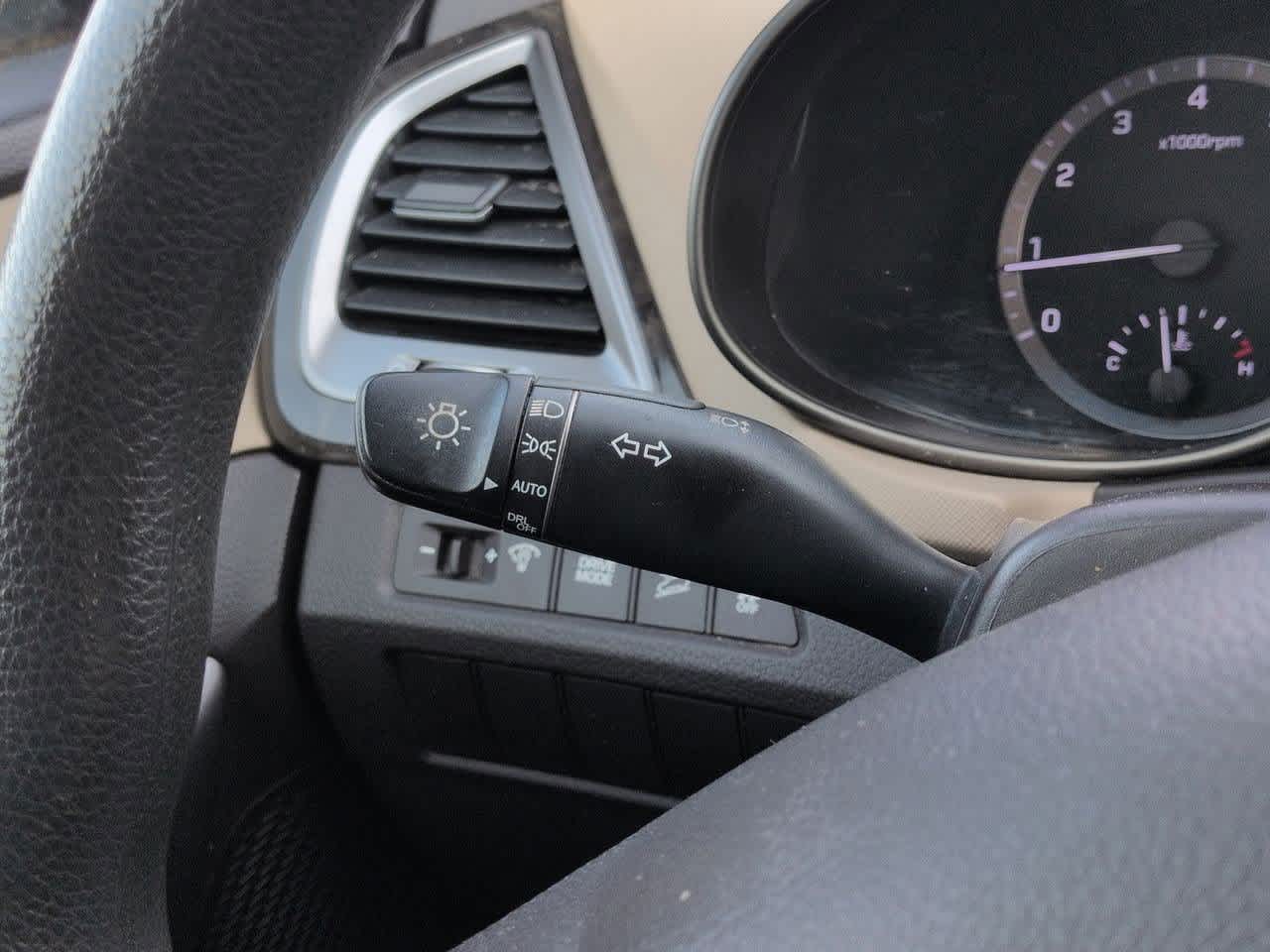 Thumbnail: 2017 Hyundai Santa Fe - 27