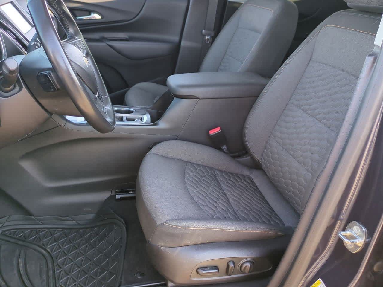 Thumbnail: 2018 Chevrolet Equinox - 15