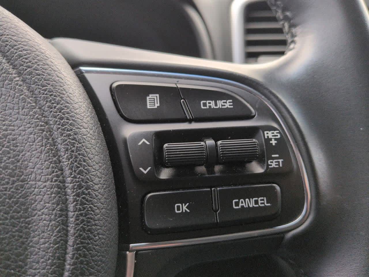 Thumbnail: 2017 Kia Sportage - 24