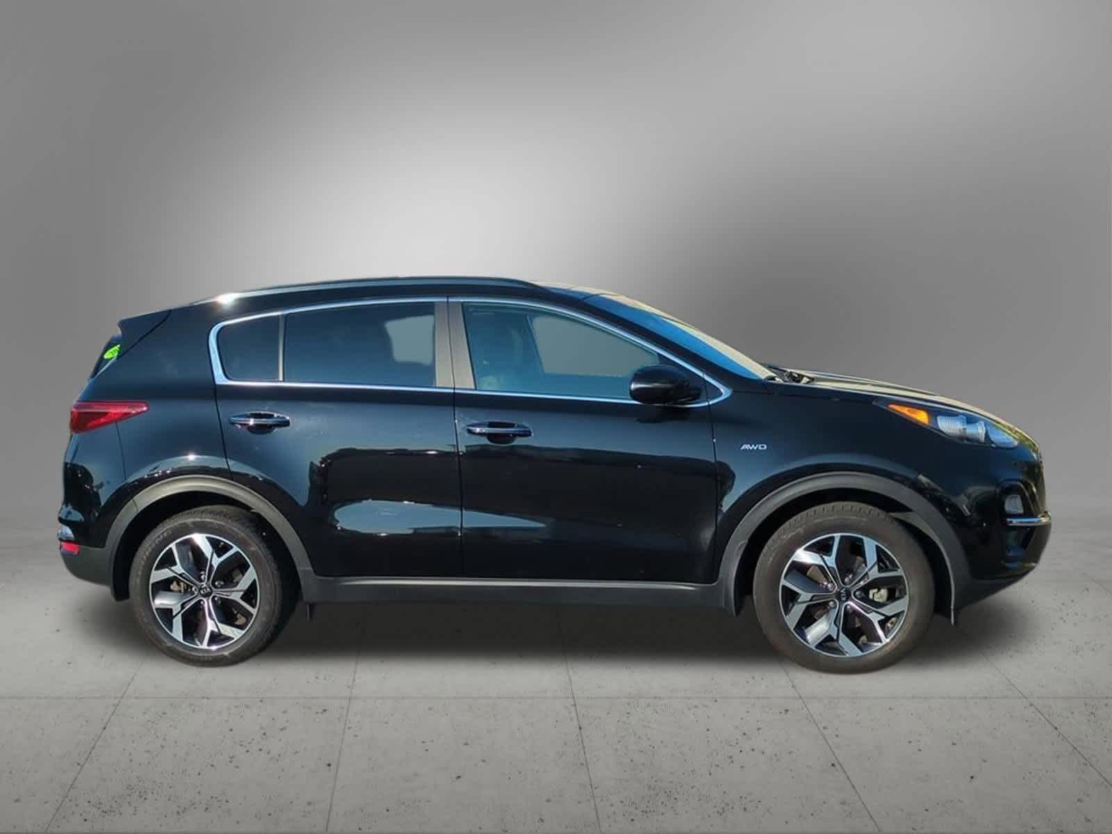 Thumbnail: 2022 Kia Sportage - 7