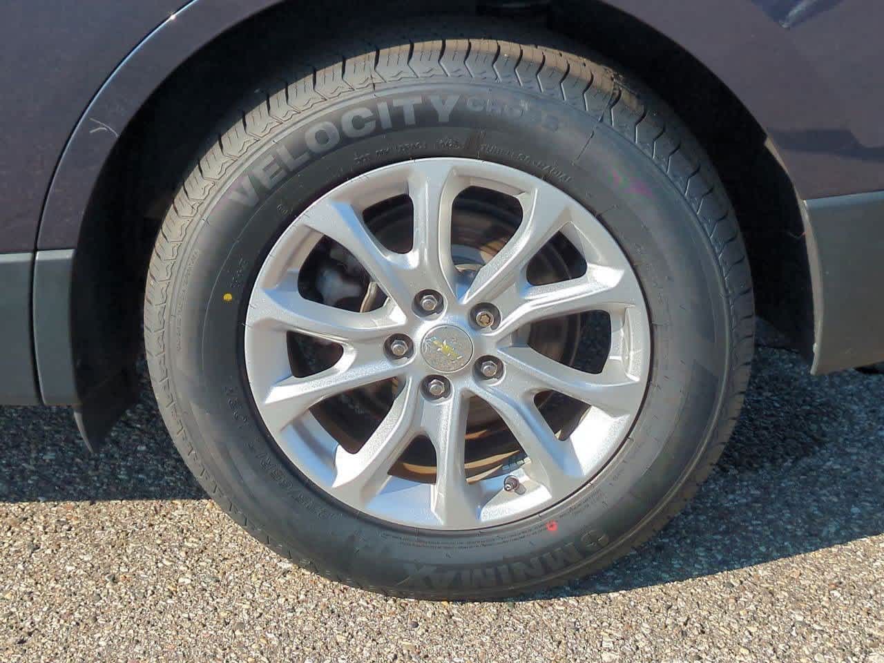 Thumbnail: 2018 Chevrolet Equinox - 13