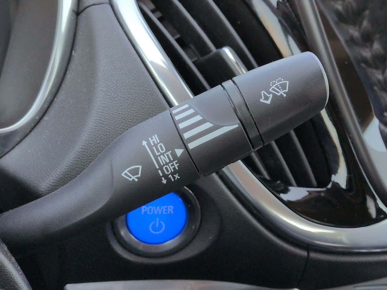 Thumbnail: 2017 Chevrolet Volt - 25