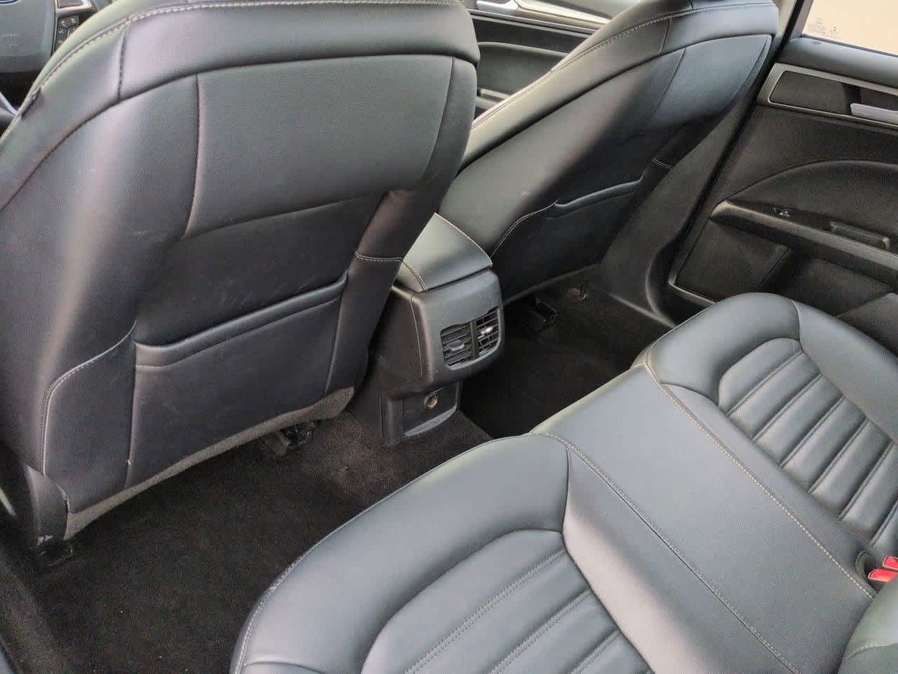 Thumbnail: 2018 Ford Fusion - 18