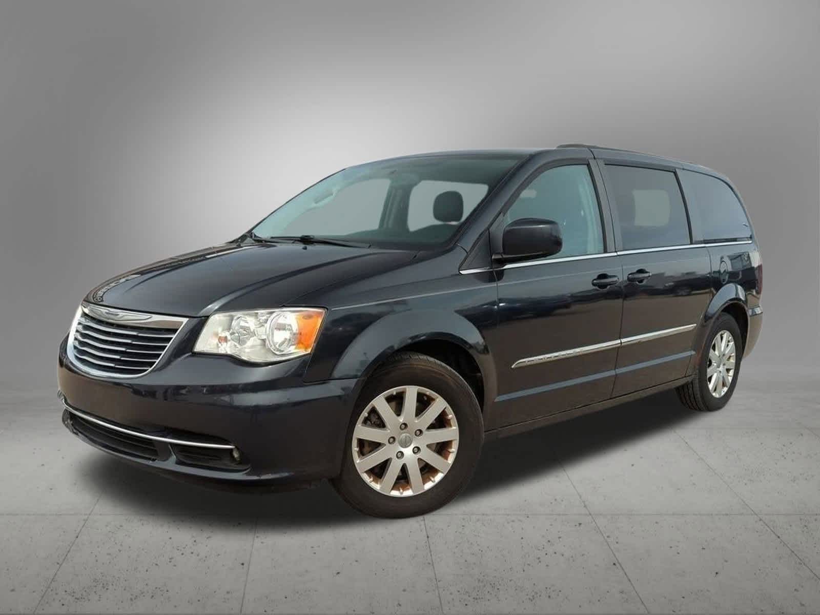 2014 Chrysler Town & Country Touring -
                  Troy, MI