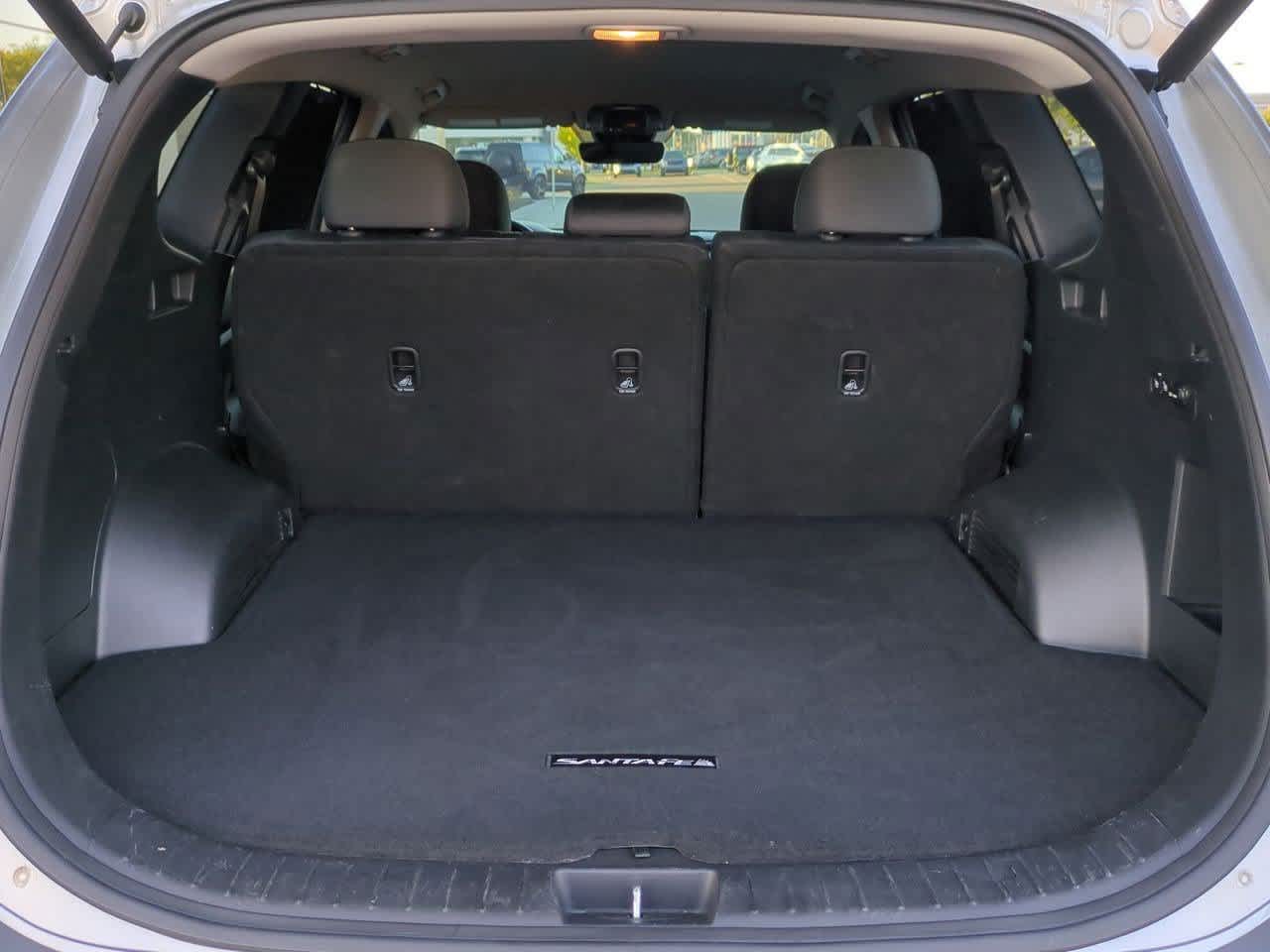 Thumbnail: 2022 Hyundai Santa Fe - 31