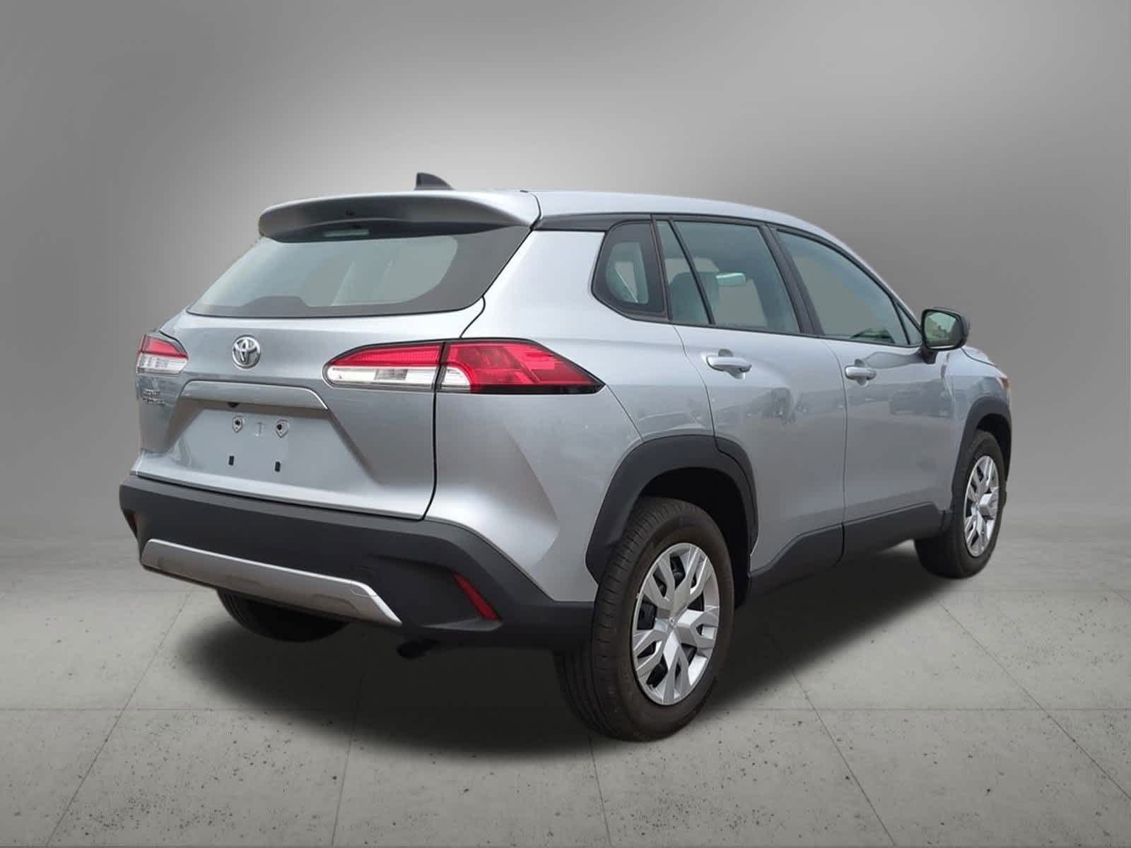Thumbnail: 2022 Toyota Corolla Cross - 6