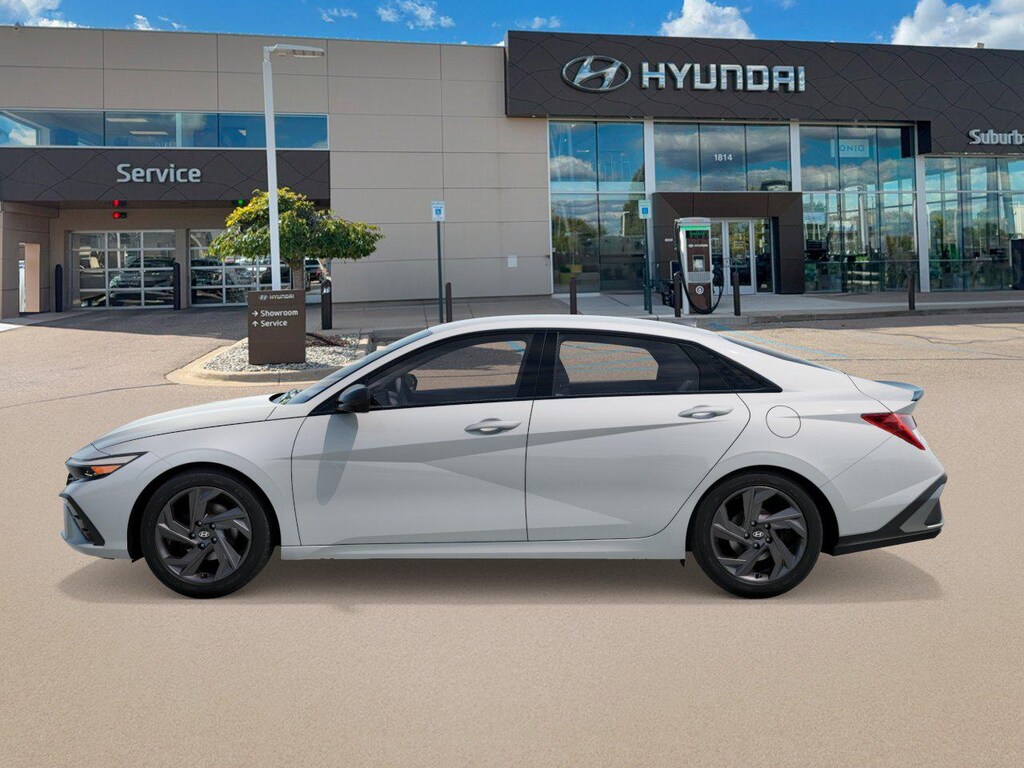 New 2026 Hyundai Elantra SEL Sport Sedan