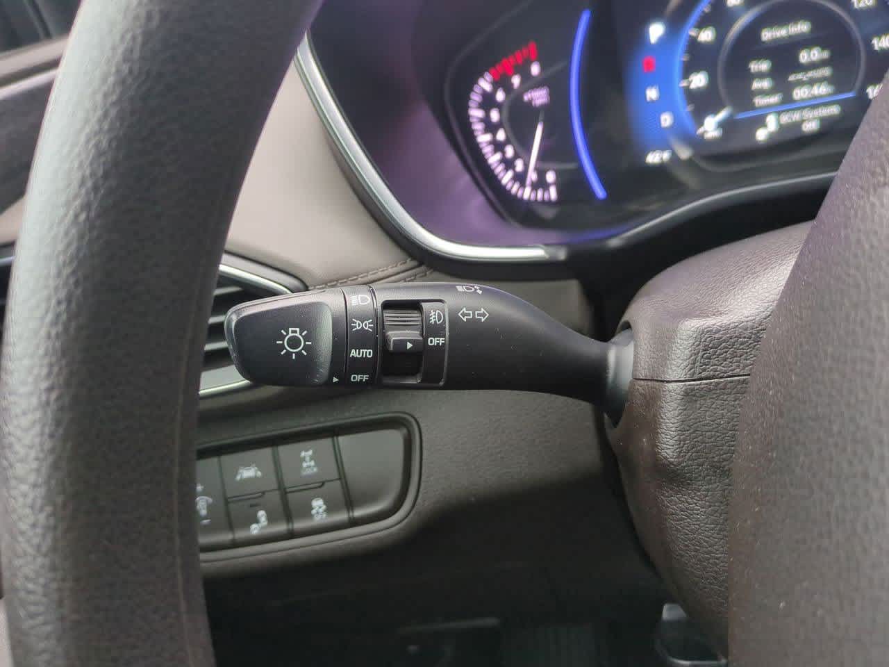 Thumbnail: 2019 Hyundai Santa Fe - 25