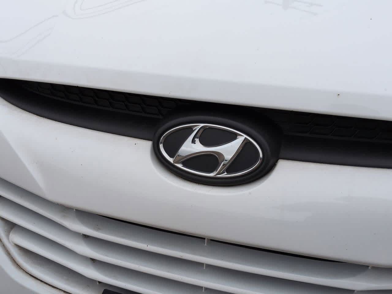 Thumbnail: 2015 Hyundai Tucson - 11