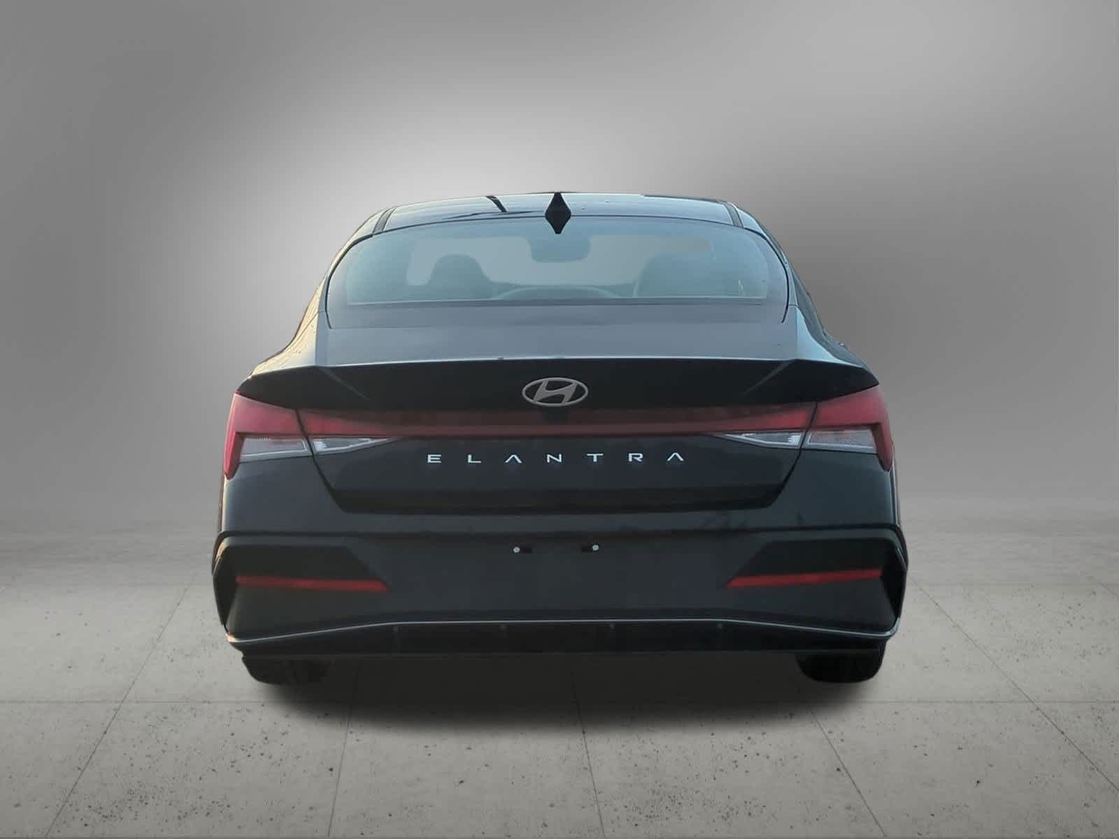 Thumbnail: 2024 Hyundai Elantra - 5