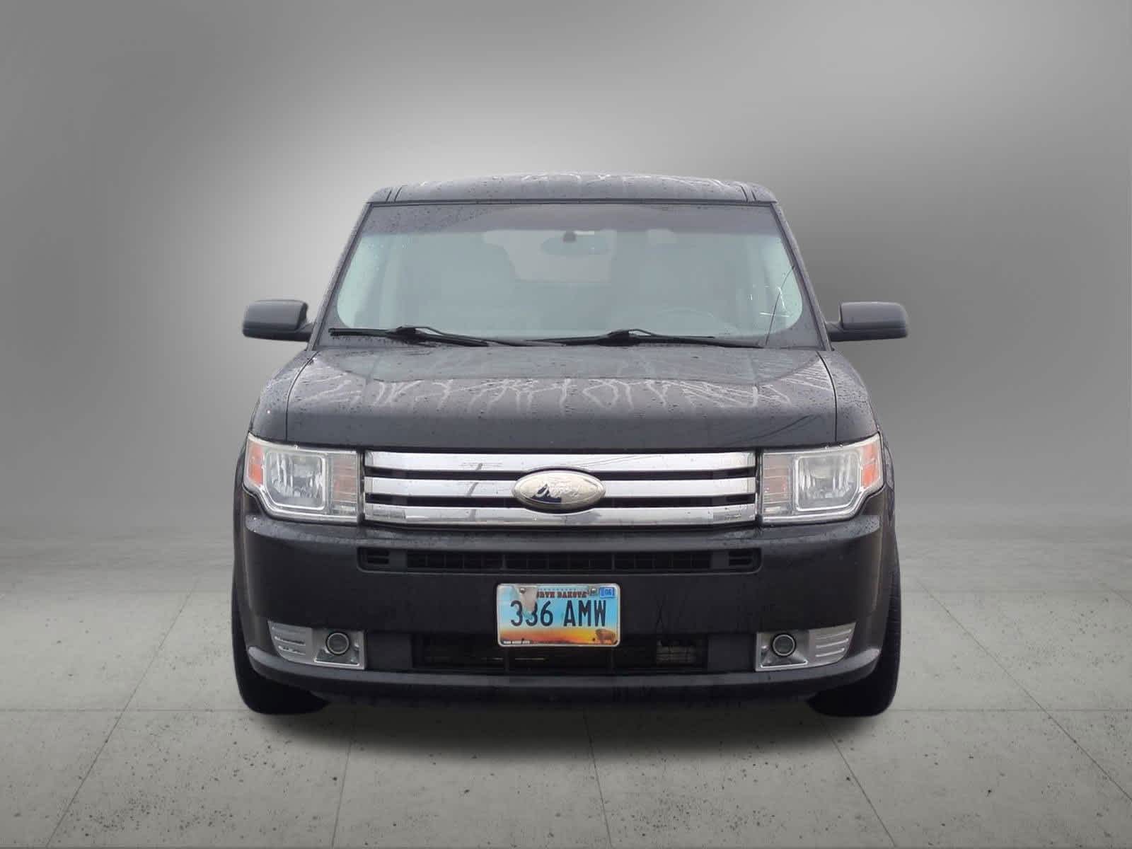 Thumbnail: 2012 Ford Flex - 9