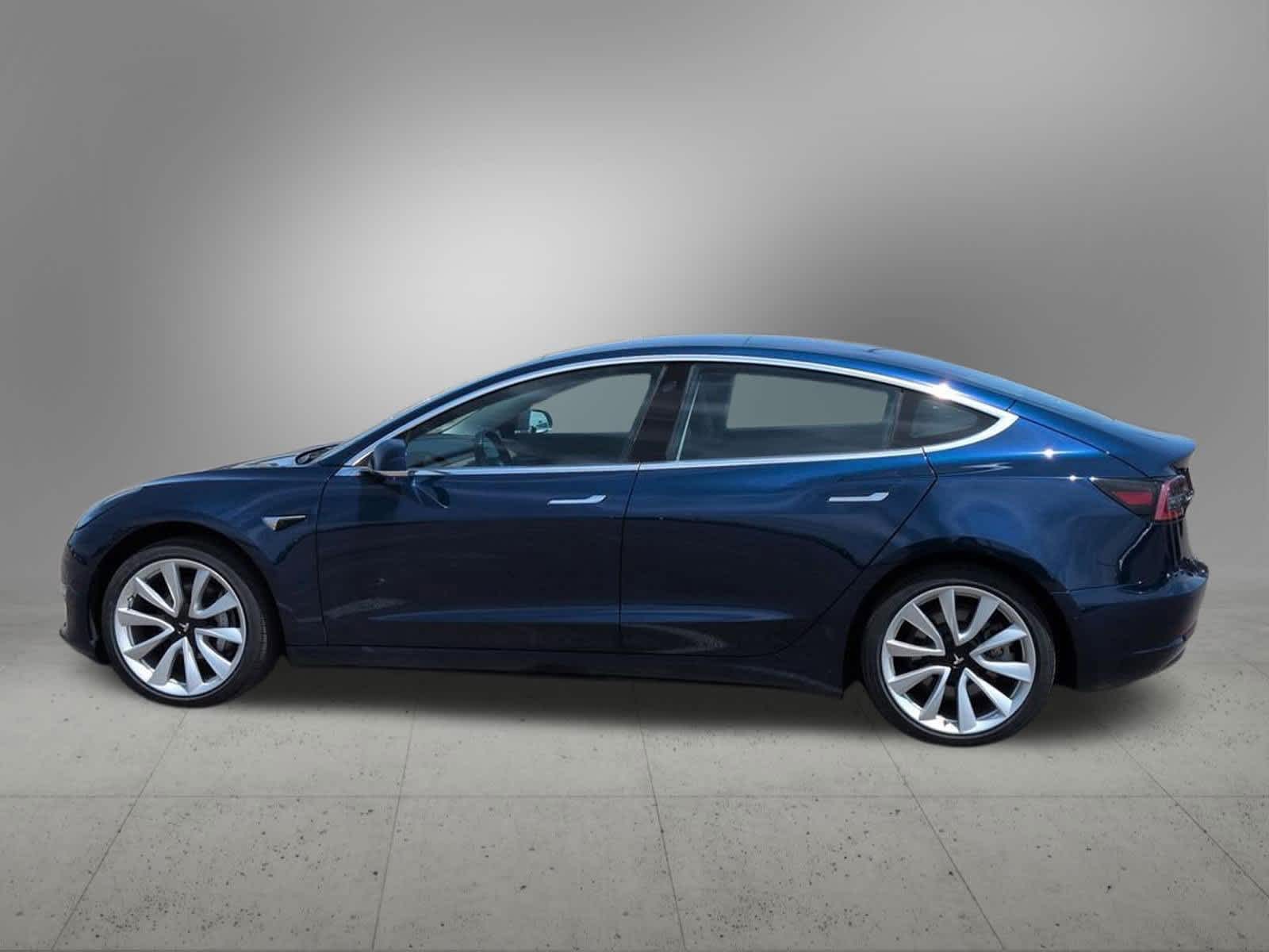 Thumbnail: 2018 Tesla Model 3 - 3