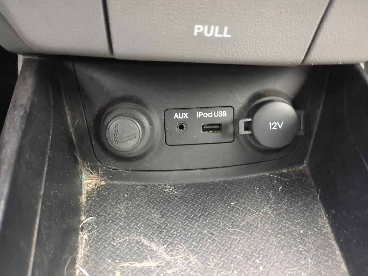 Thumbnail: 2010 Hyundai Elantra - 27