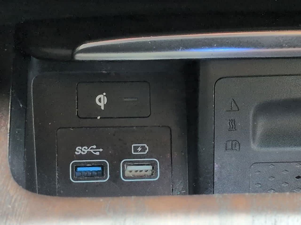 Thumbnail: 2022 Genesis GV80 - 32