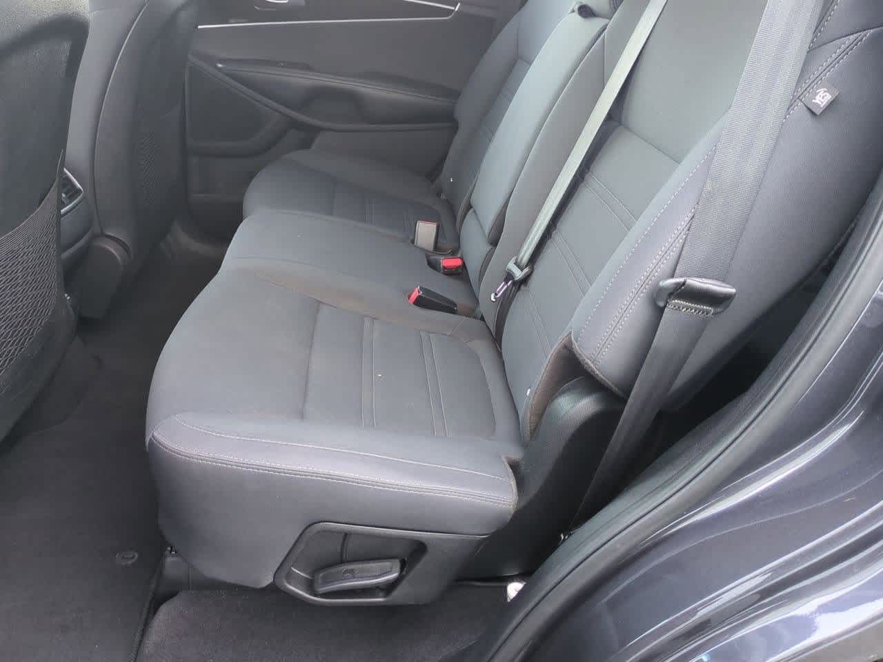 Thumbnail: 2019 Kia Sorento - 17