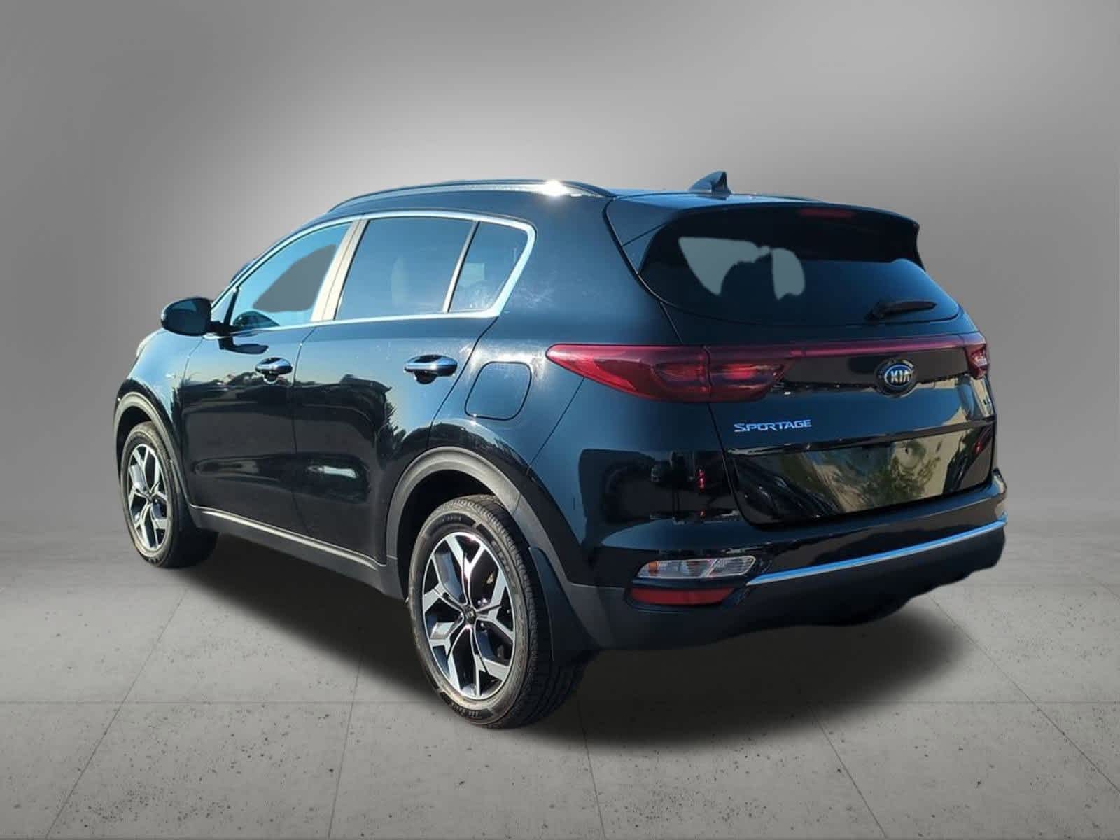 Thumbnail: 2022 Kia Sportage - 4