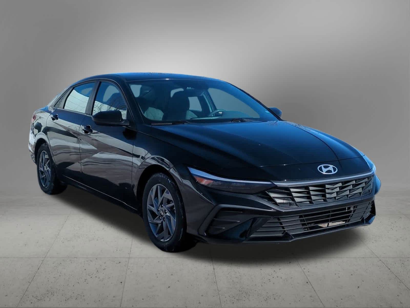 Thumbnail: 2024 Hyundai Elantra - 8