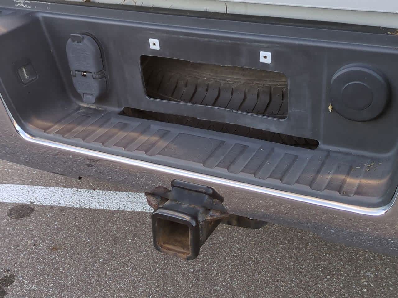 Thumbnail: 2015 Chevrolet Silverado 1500 - 32