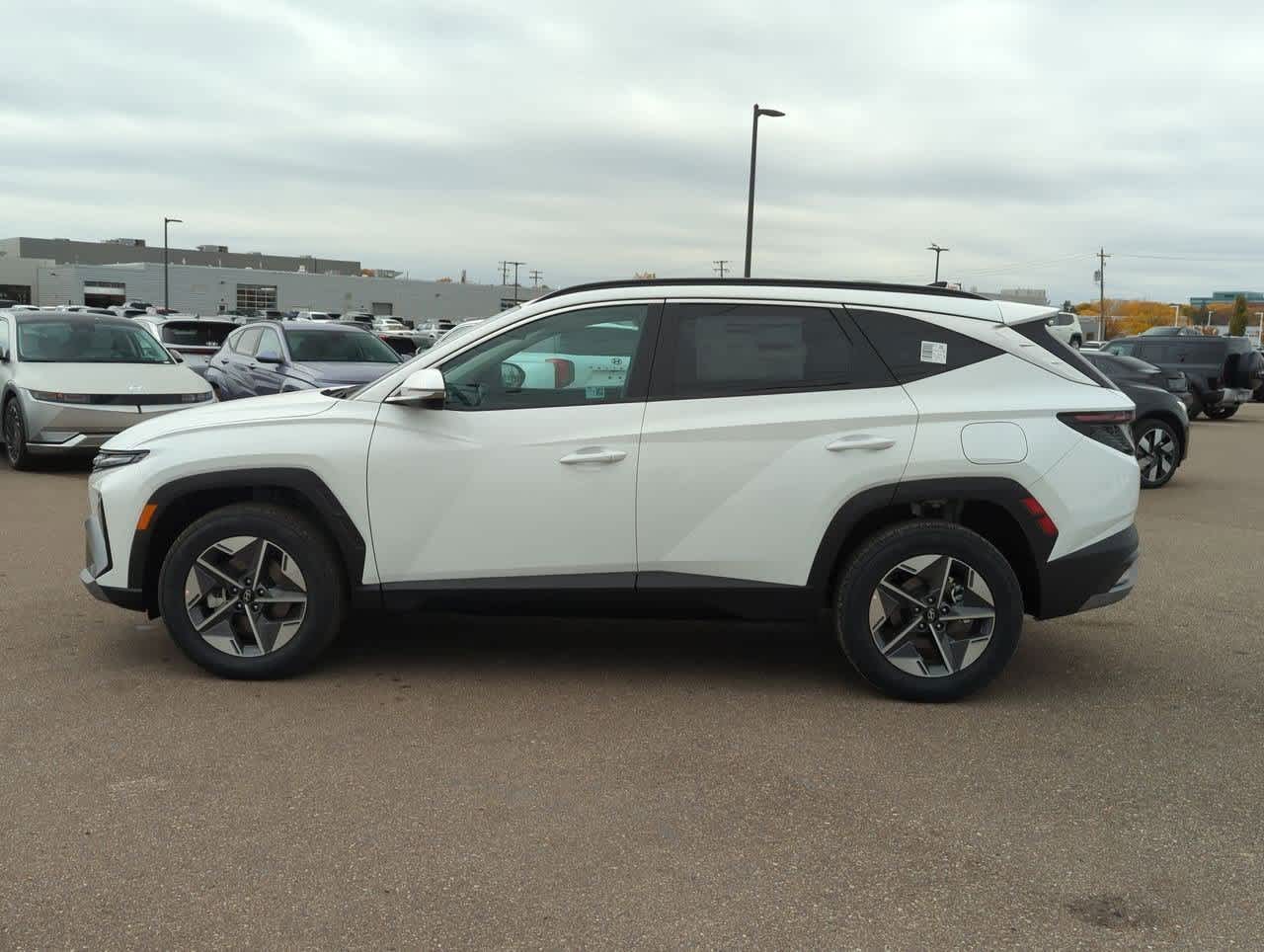 Thumbnail: 2025 Hyundai Tucson - 3