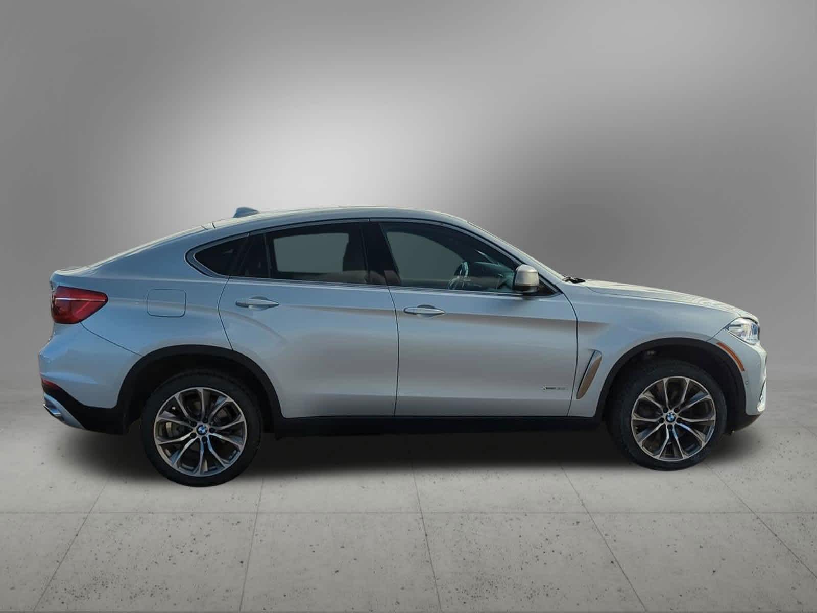 Thumbnail: 2019 BMW X6 - 7