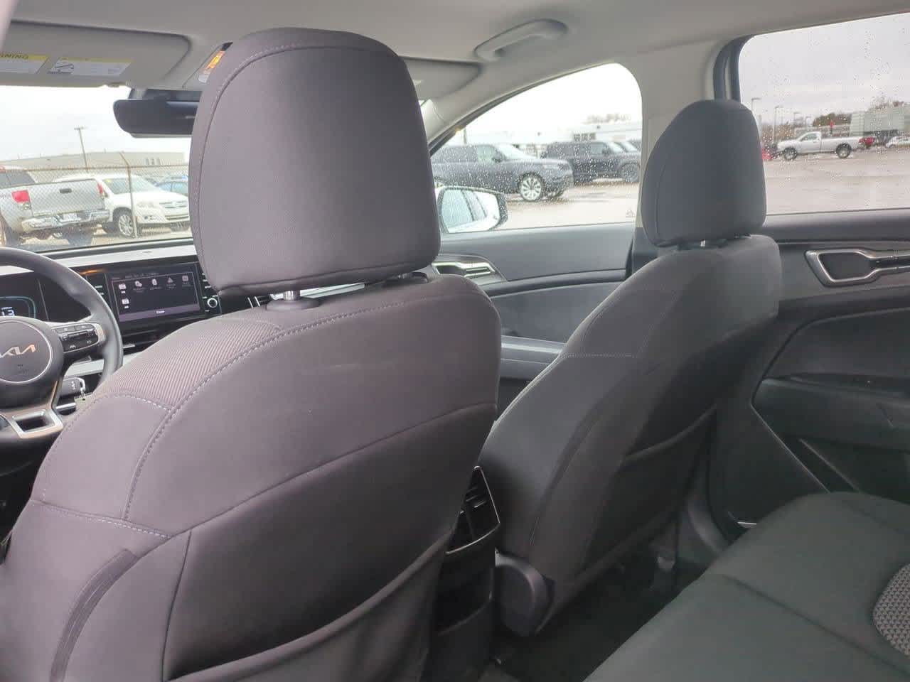 Thumbnail: 2023 Kia Sportage - 16