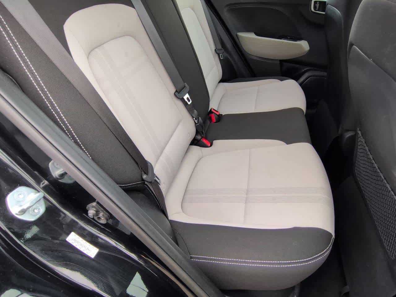 Thumbnail: 2023 Hyundai Venue - 21