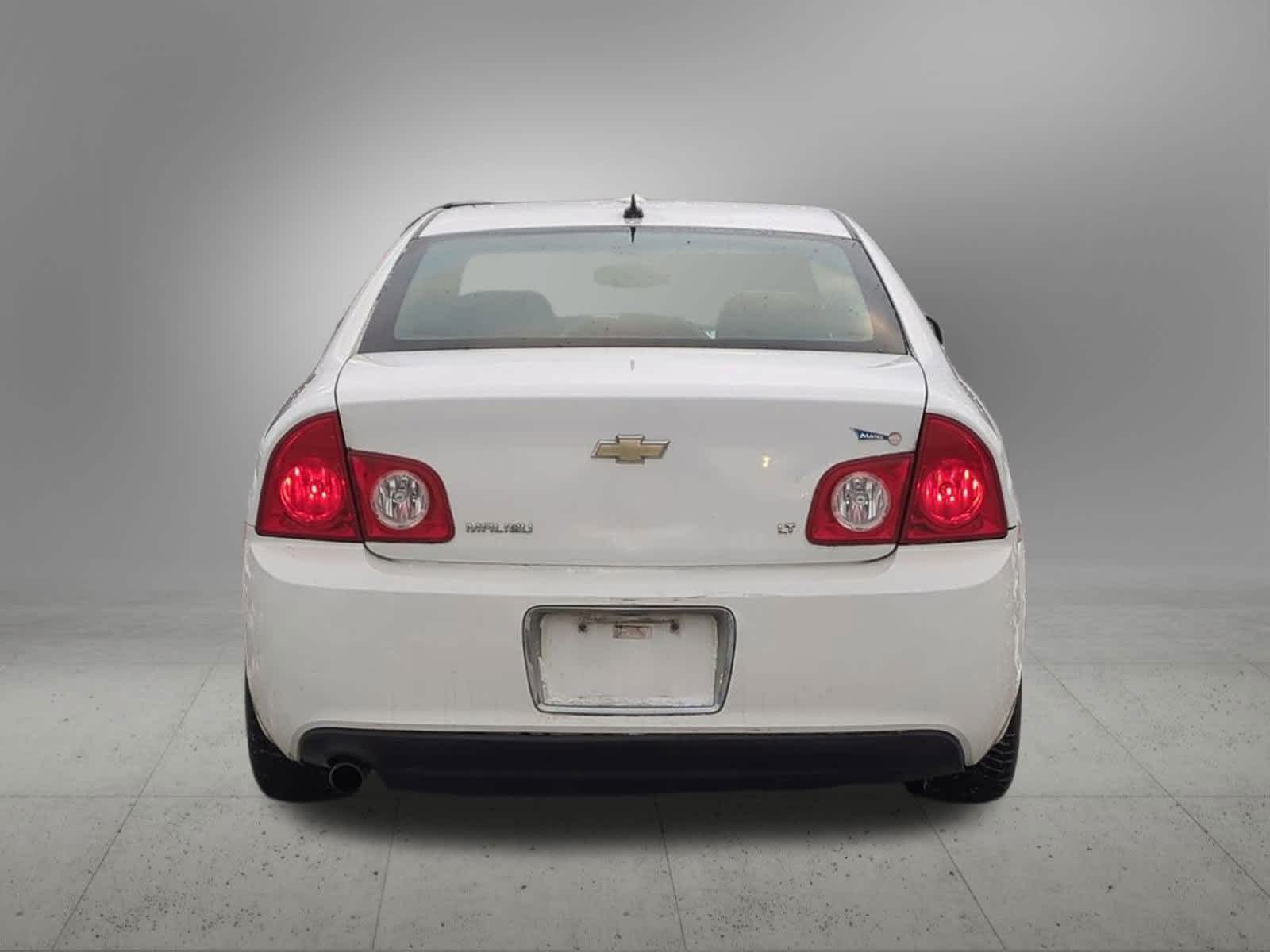 Thumbnail: 2009 Chevrolet Malibu - 5