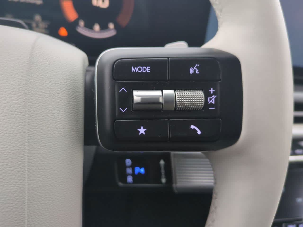 Thumbnail: 2025 Hyundai Santa Fe - 24