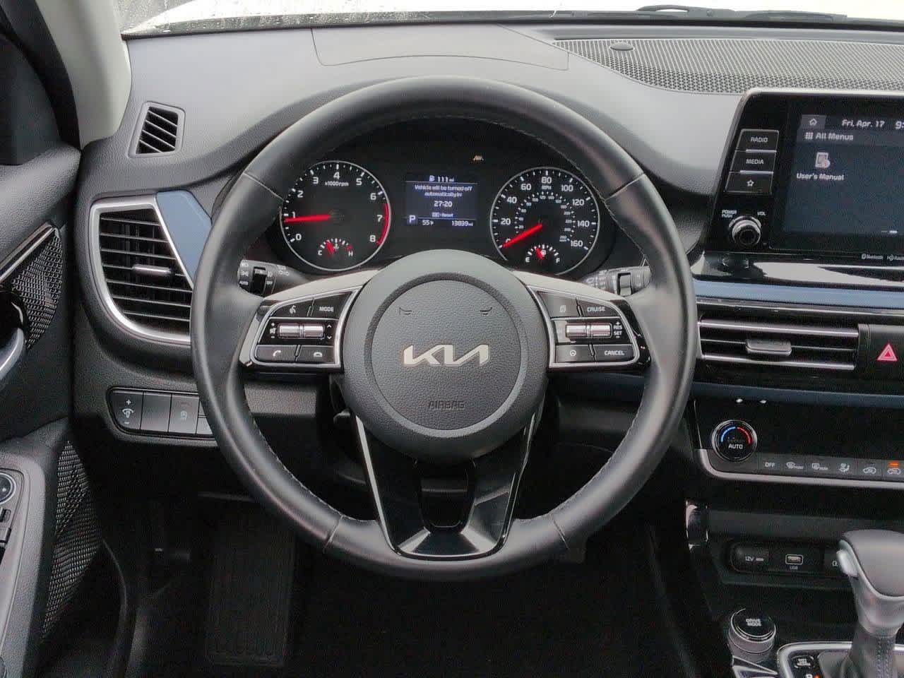 Thumbnail: 2023 Kia Seltos - 22