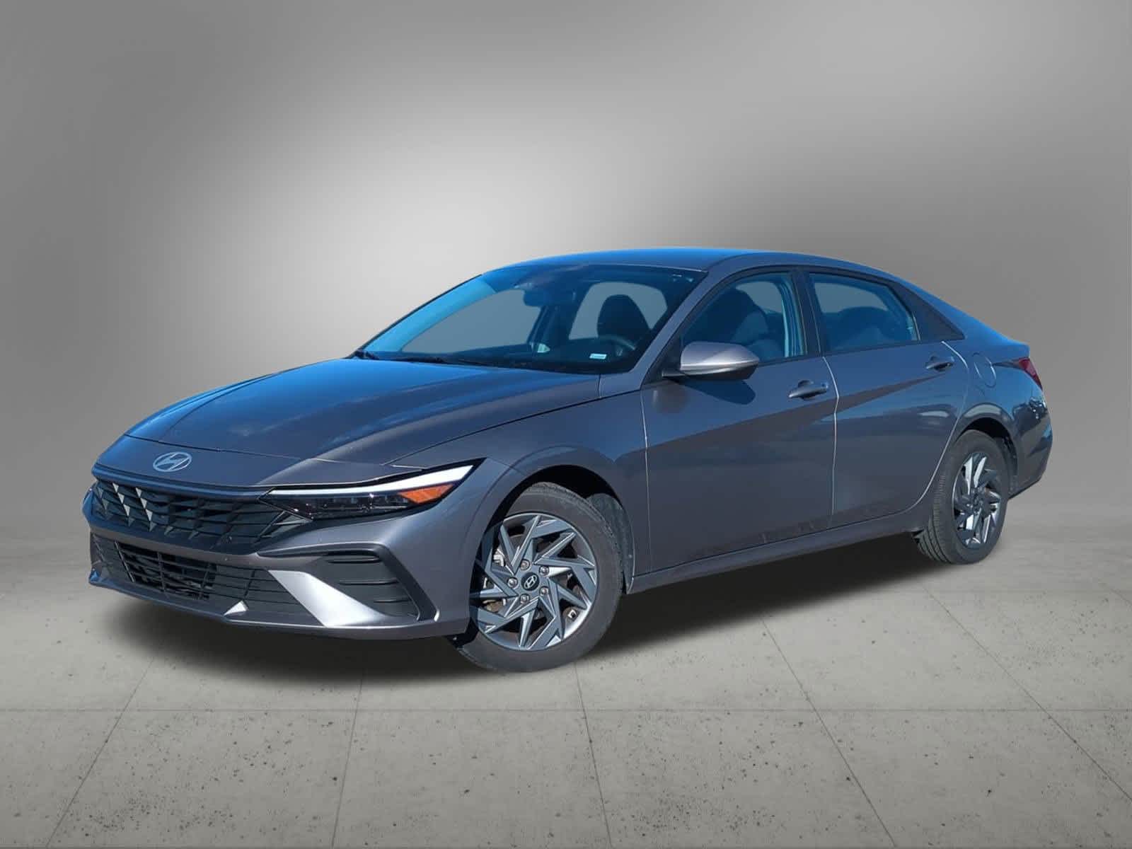 Thumbnail: 2024 Hyundai Elantra - 1