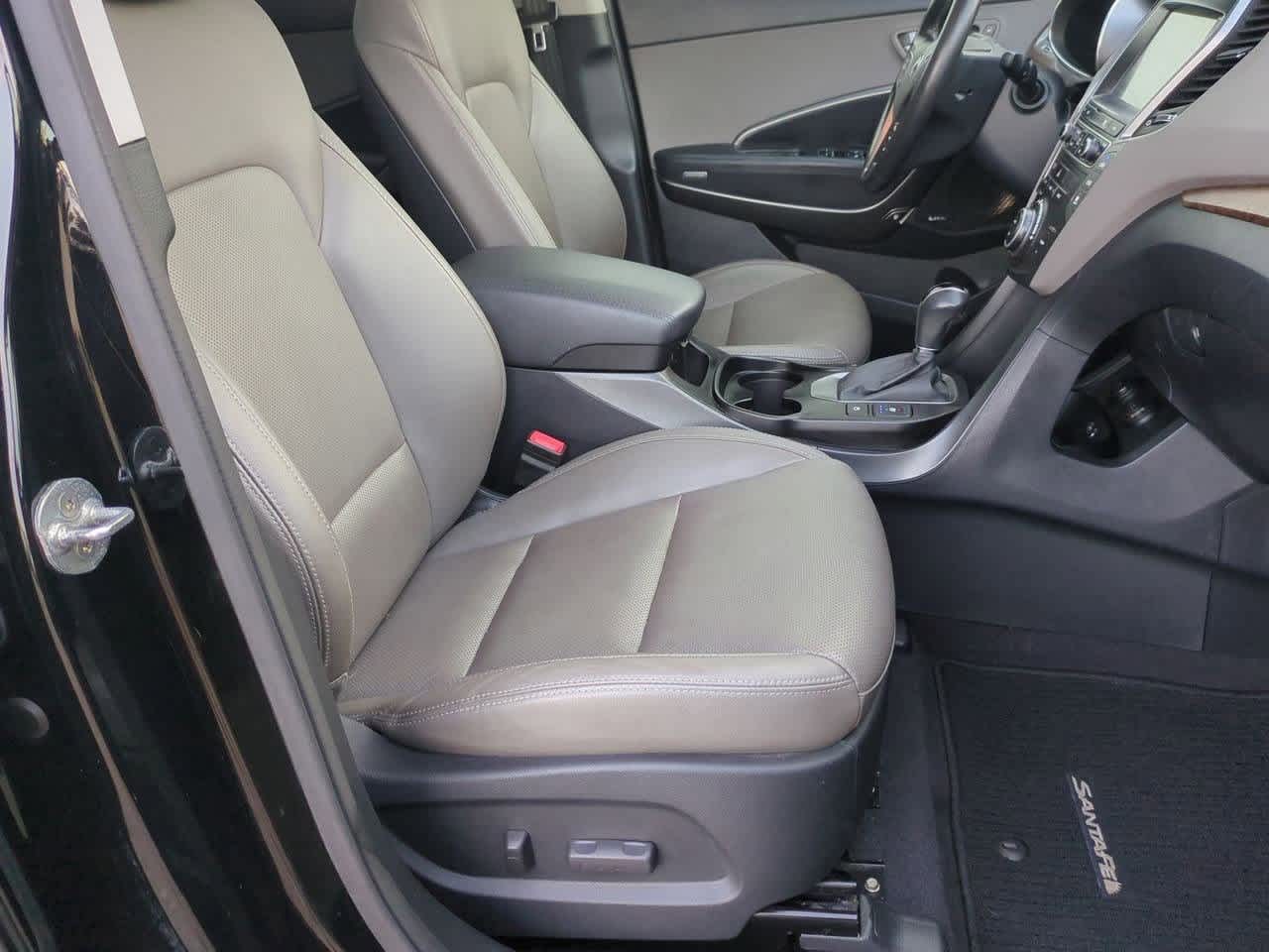 Thumbnail: 2017 Hyundai Santa Fe - 22