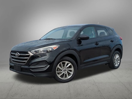 Used 2016 Hyundai Tucson SE SUV in Troy, MI