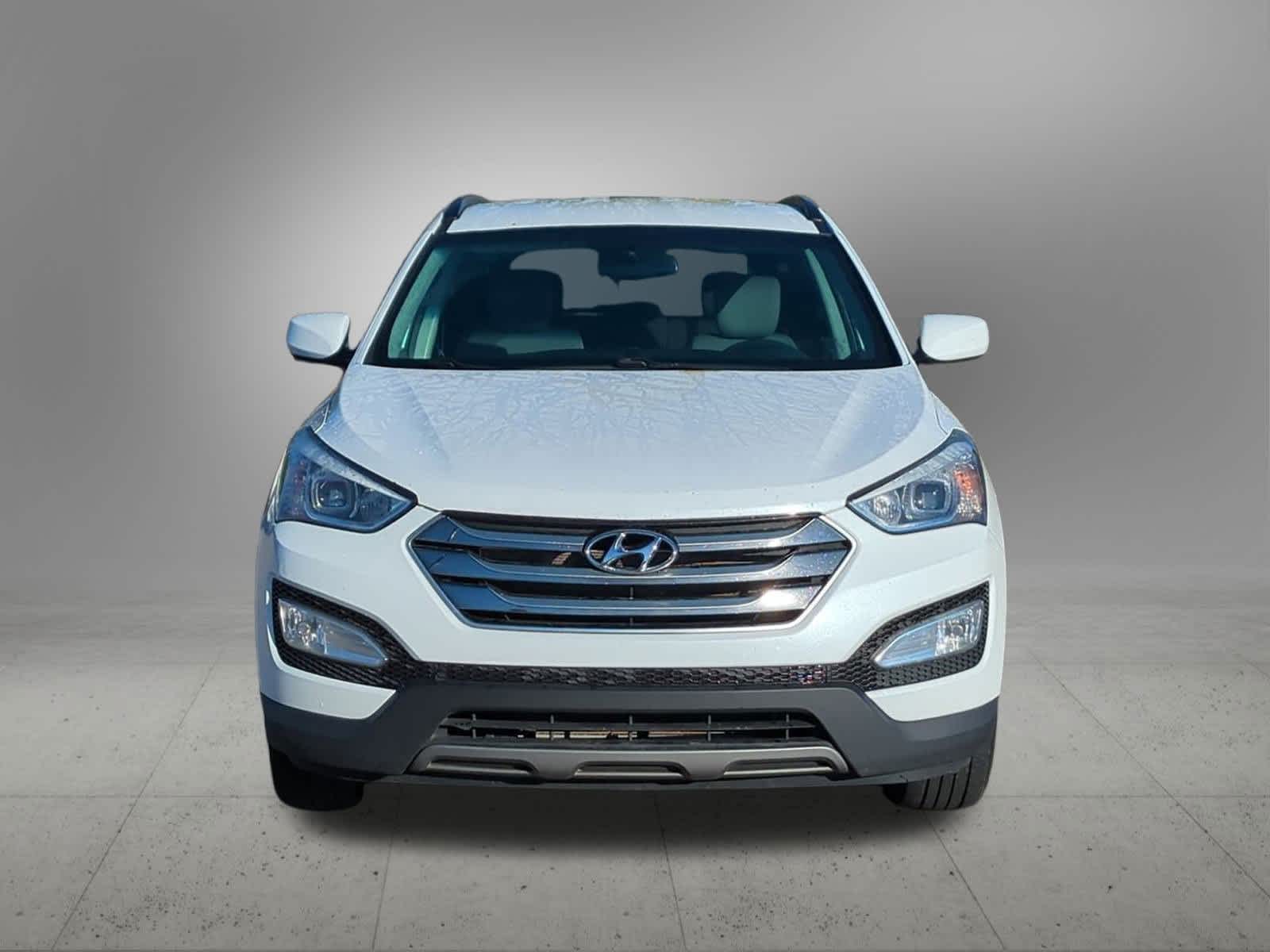 Thumbnail: 2016 Hyundai Santa Fe - 9