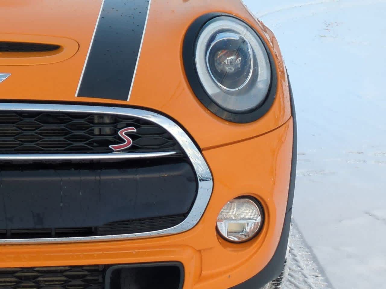 Thumbnail: 2017 MINI Cooper Hardtop - 10